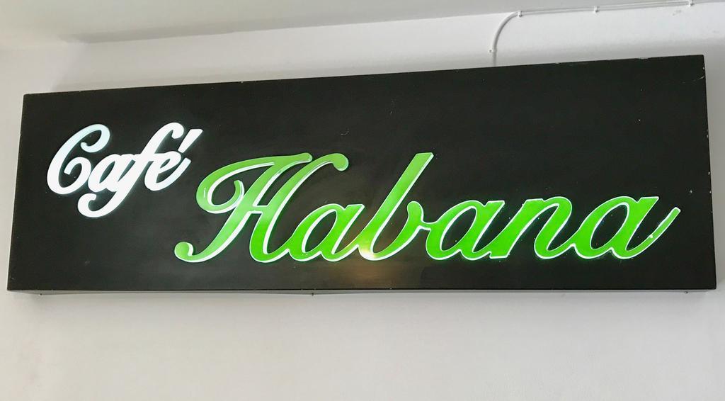 Habana Apartment บาเลนเซีย ภายนอก รูปภาพ